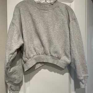 Universal thread Gray Cropped Sweatshirt
